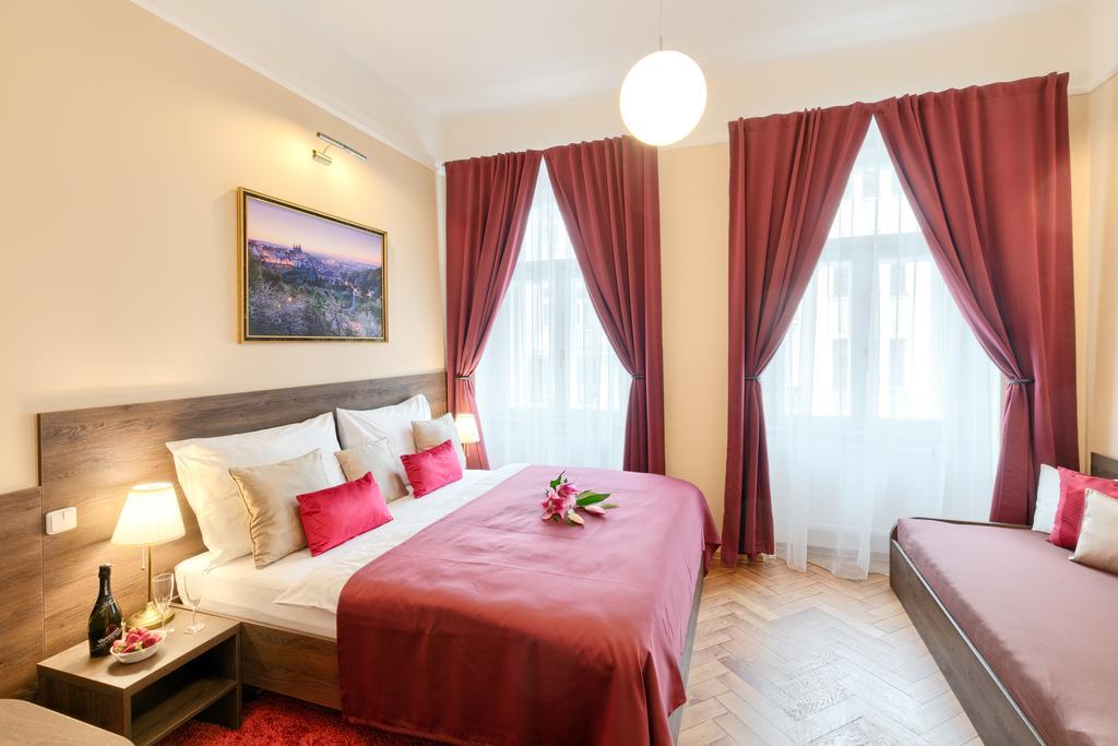 Residence Milada Praha Bagian luar foto