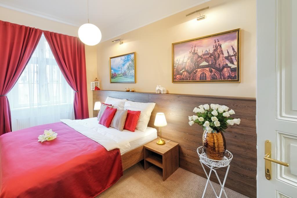 Residence Milada Praha Bagian luar foto